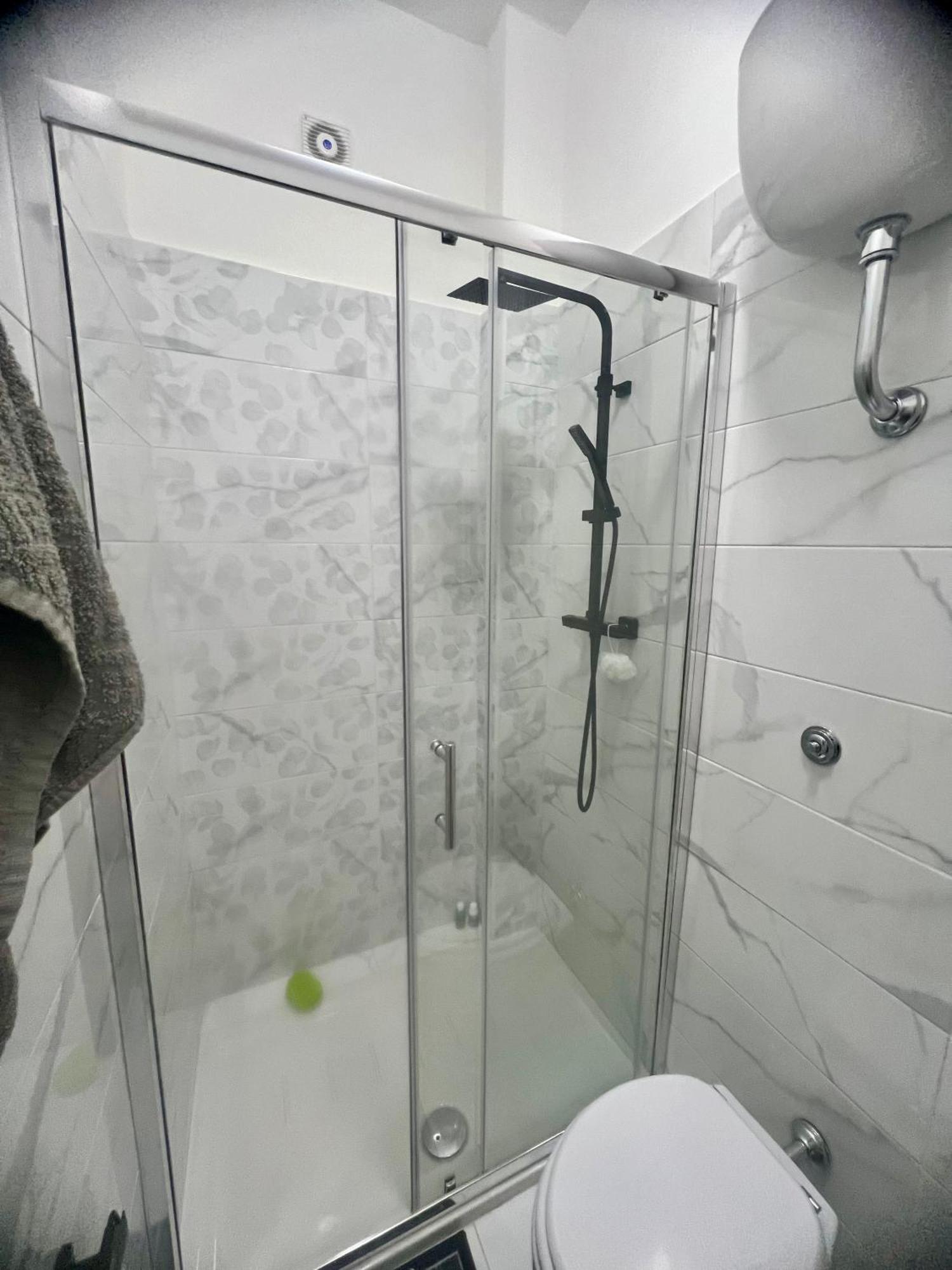 Vetranohouse In Spanish Quarter เนเปิลส์ ภายนอก รูปภาพ