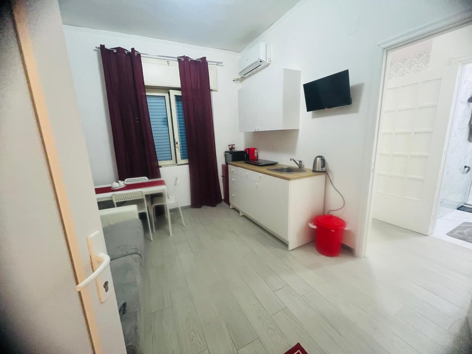 Vetranohouse In Spanish Quarter เนเปิลส์ ภายนอก รูปภาพ